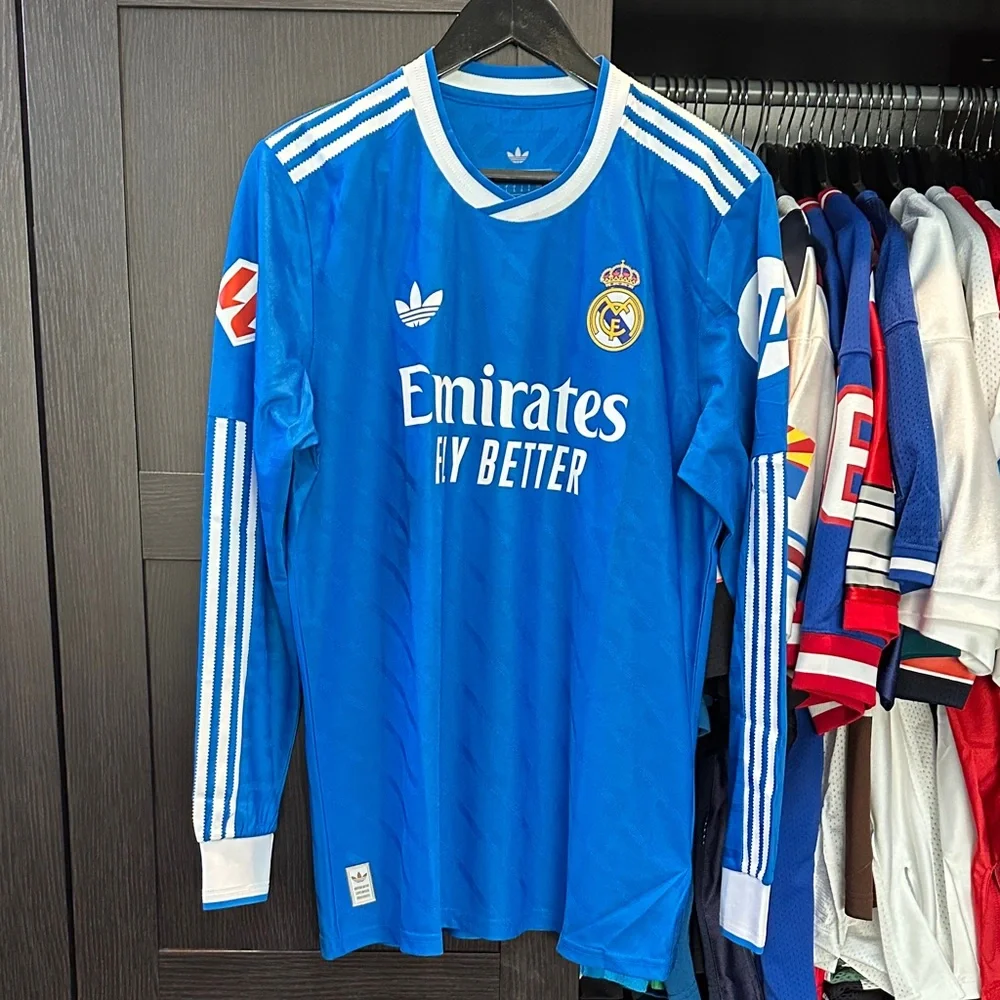 Jude Bellingham Real Madrid adidas 2025/26 Authentic Long Sleeve Jersey - Blue